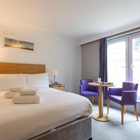 The Broadway Park Hotel Сандаун Екстер'єр фото