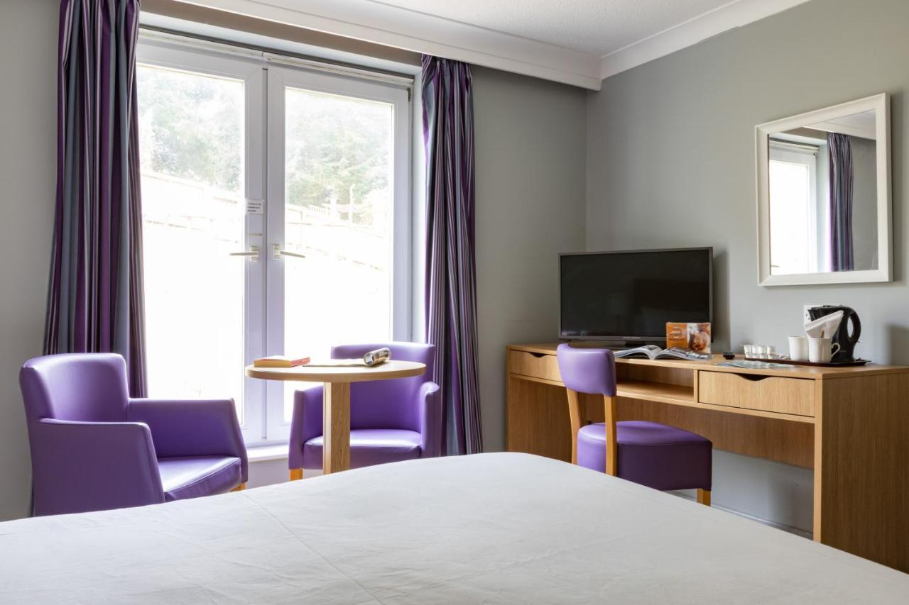 The Broadway Park Hotel Сандаун Екстер'єр фото