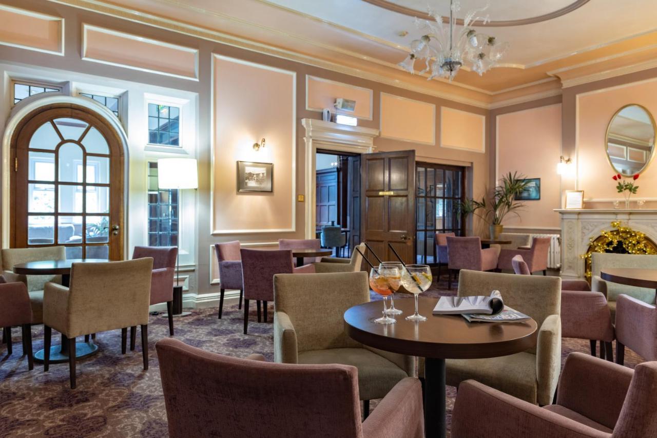 The Broadway Park Hotel Сандаун Екстер'єр фото