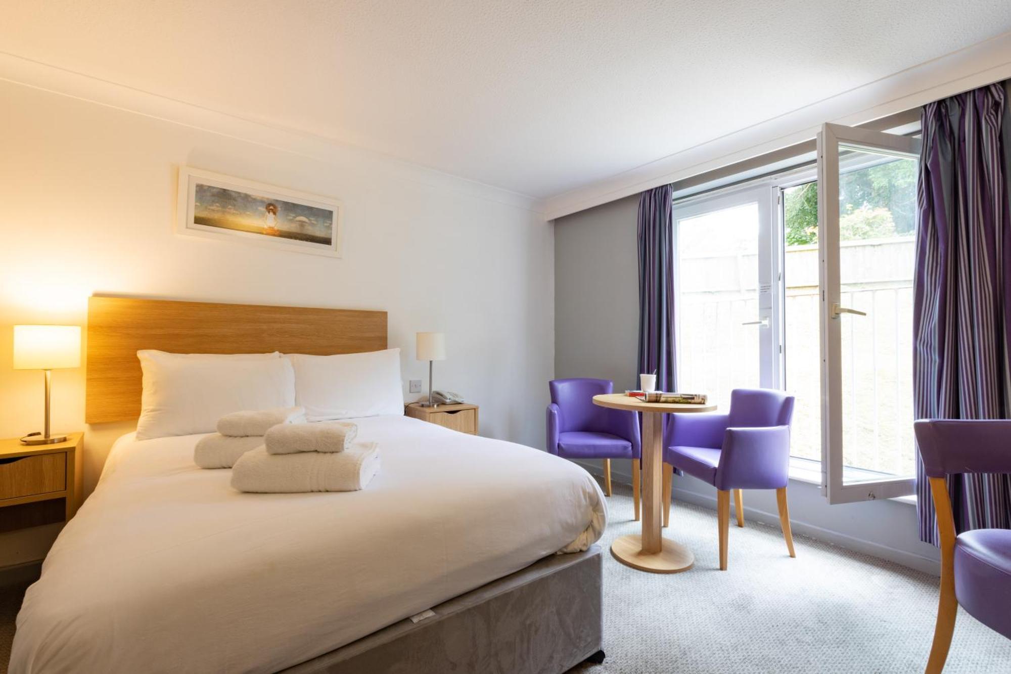The Broadway Park Hotel Сандаун Екстер'єр фото